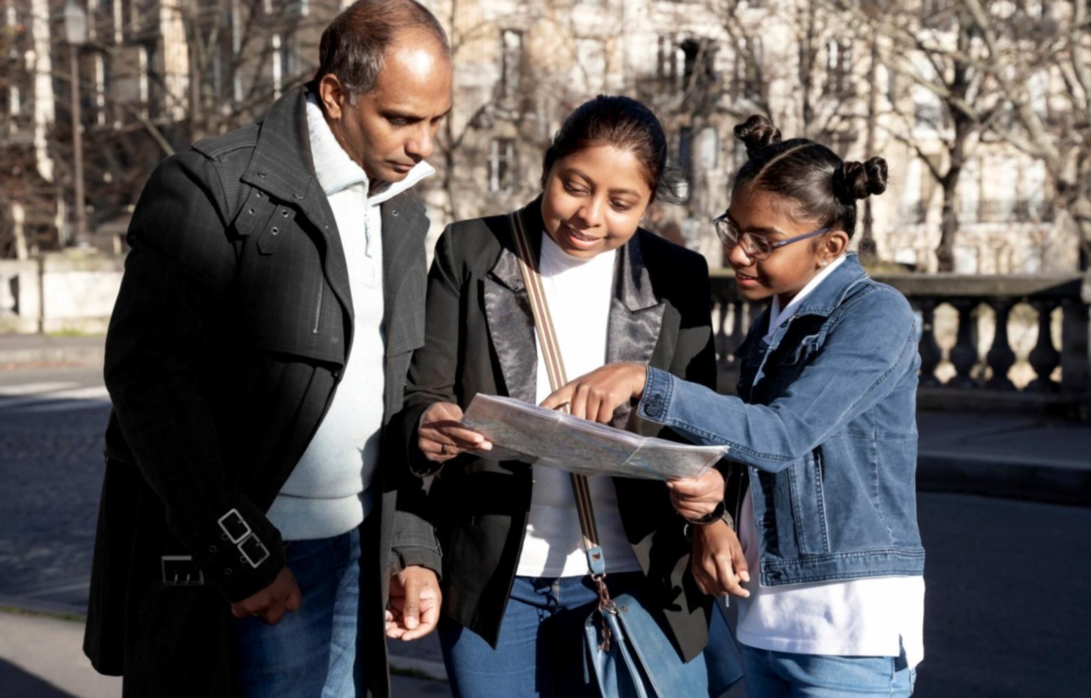 Estudiante trabajando en planificación financiera